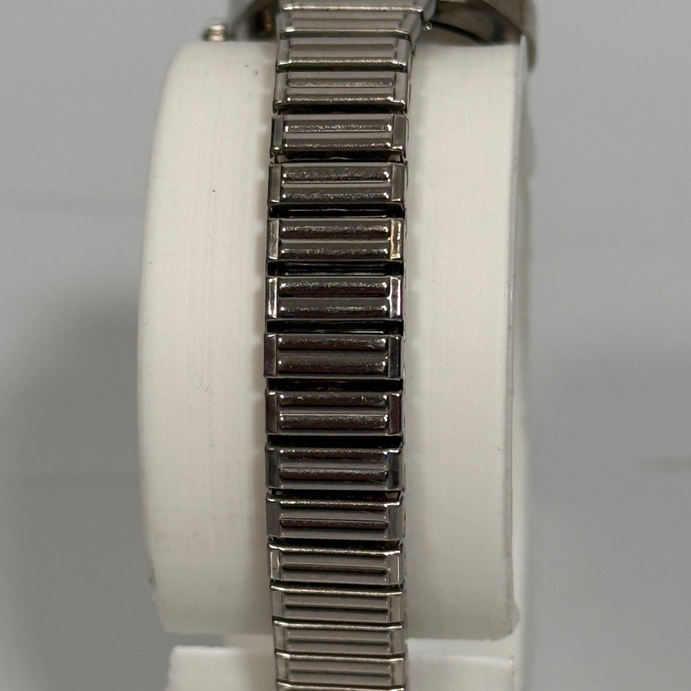Silver Stretch Band Watch with Rose Pink Dial New Battery - Picture 4 of 7